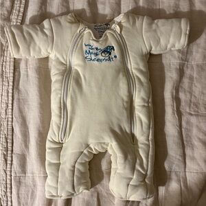 MAGIC MERLIN SMALL SLEEP SUIT